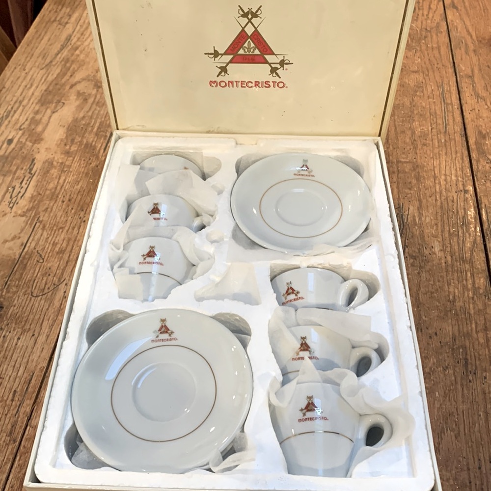 Montecristo Cigar Vintage Demitasse Espresso 12 Piece Set New With Box!